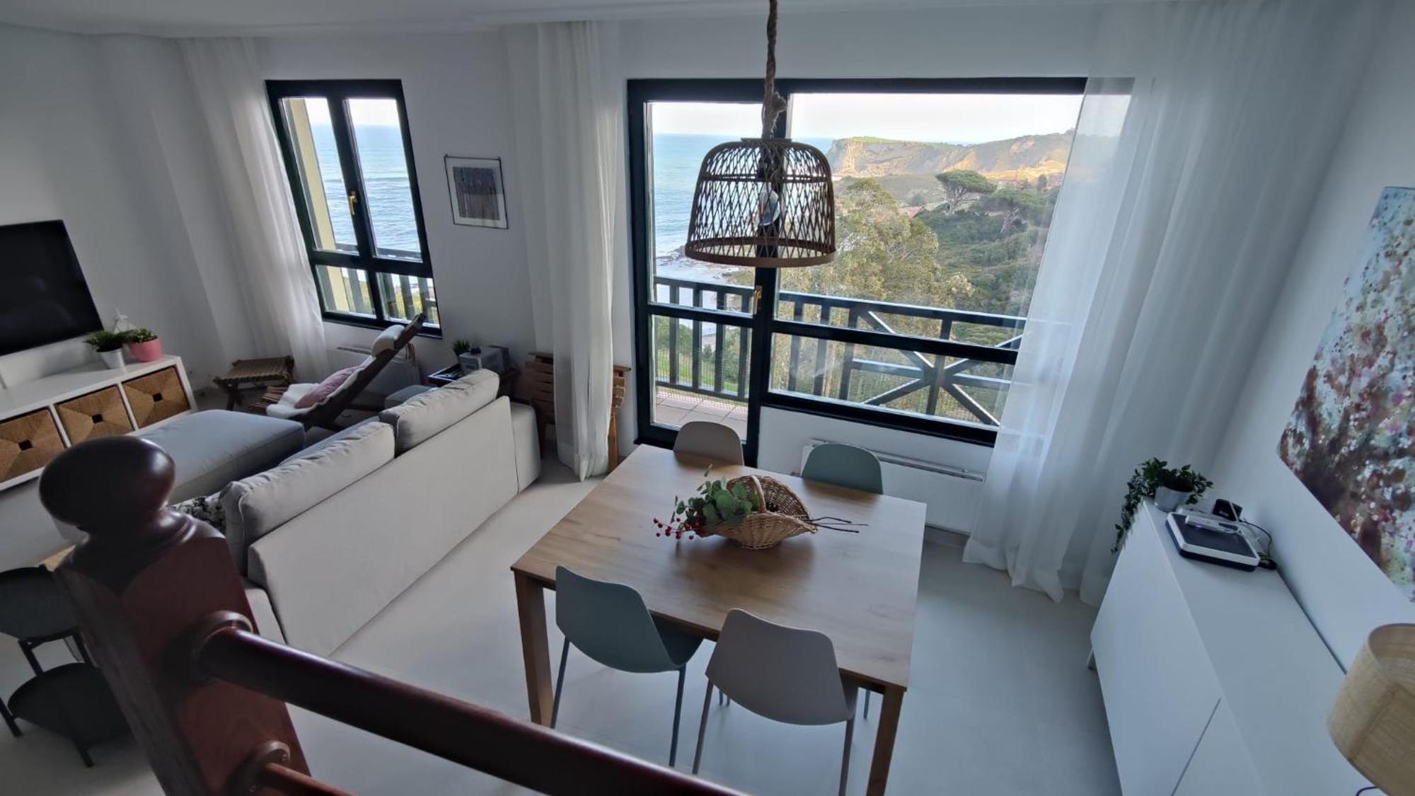 Bonito Duplex Con Vistas Al Mar Apartment Комилас Екстериор снимка